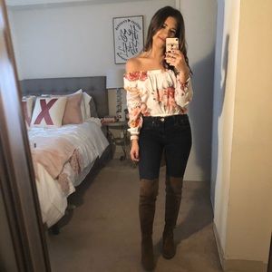 Off the shoulder, floral, crop top